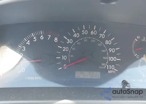 2005 Toyota Corolla Le из США, поврежденный, VIN 1NXBR32E65Z349393